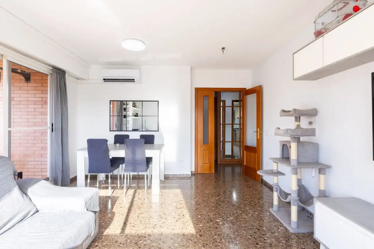 Sala d'estar de Pis en venda en Valencia amb Aire condicionat, Calefacció i Terrassa