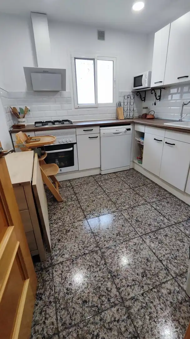 Cocina de Casa adosada en venta en Rubí con Trastero