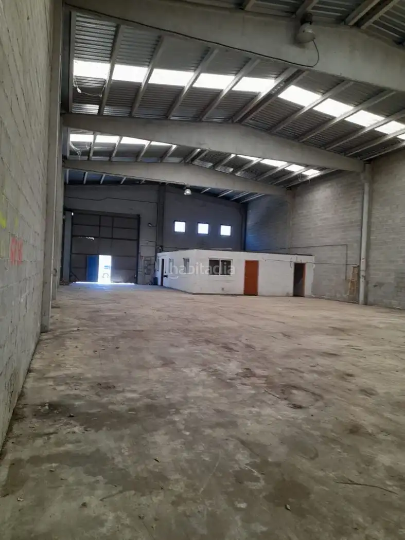 Industrial building to rent in Carrer de la Carretera 4, imagen 8