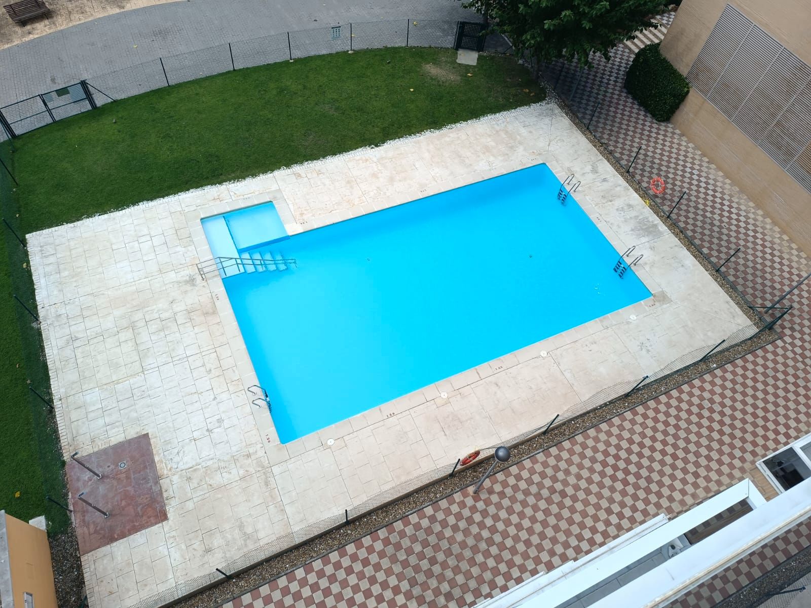 Piscina de Pis de lloguer en  Tarragona Capital amb Aire condicionat, Calefacció i Traster