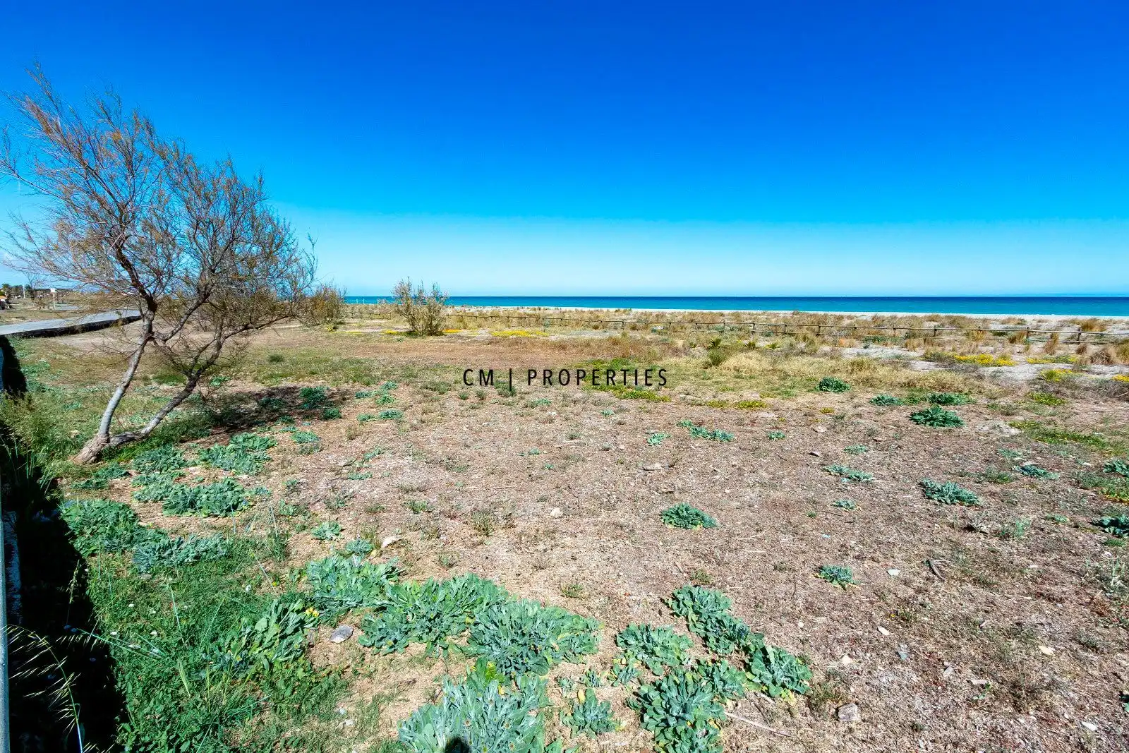 Attic for rent in Costa Brava, Almenara