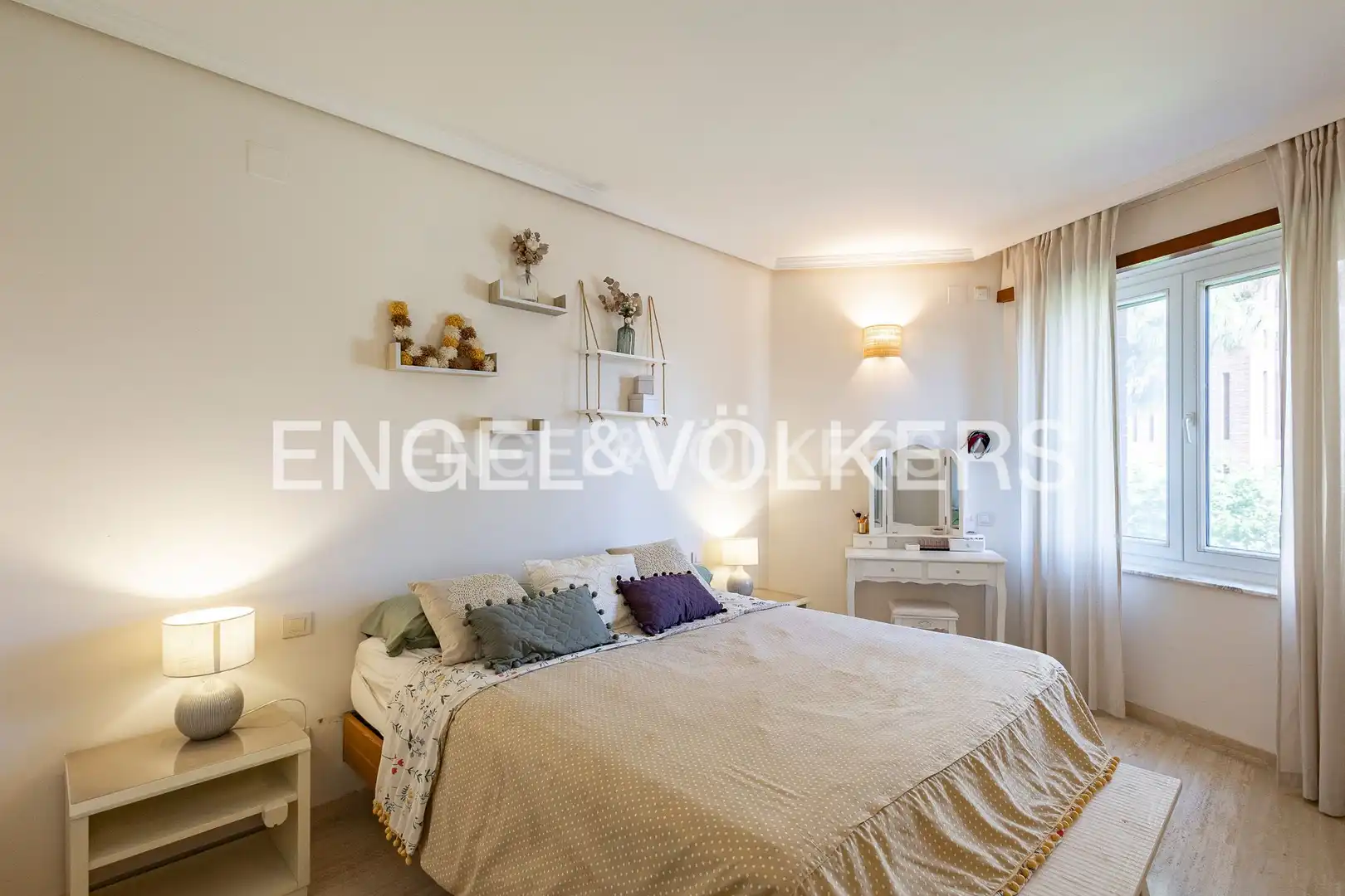 Schlafzimmer von Wohnung zur Miete in Tarragona mit Klimaanlage, Heizung und Privatgarten