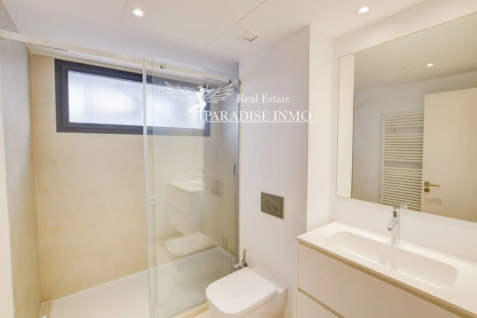 Baño de Ático de alquiler en Santa Eulària des Riu con Aire acondicionado, Calefacción y Terraza