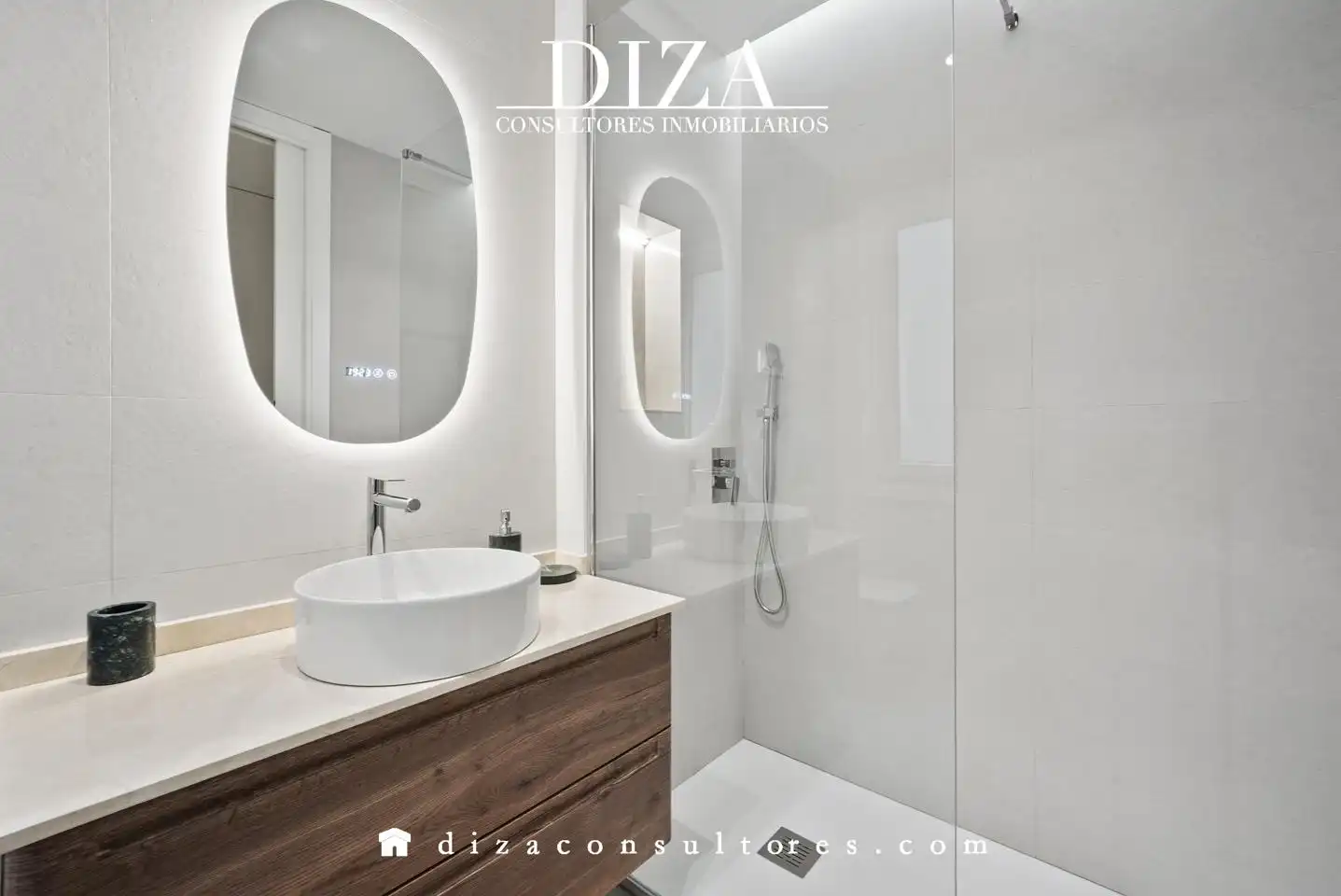Badezimmer von Wohnung zum Verkauf in Madrid mit Klimaanlage, Heizung und Abstellraum