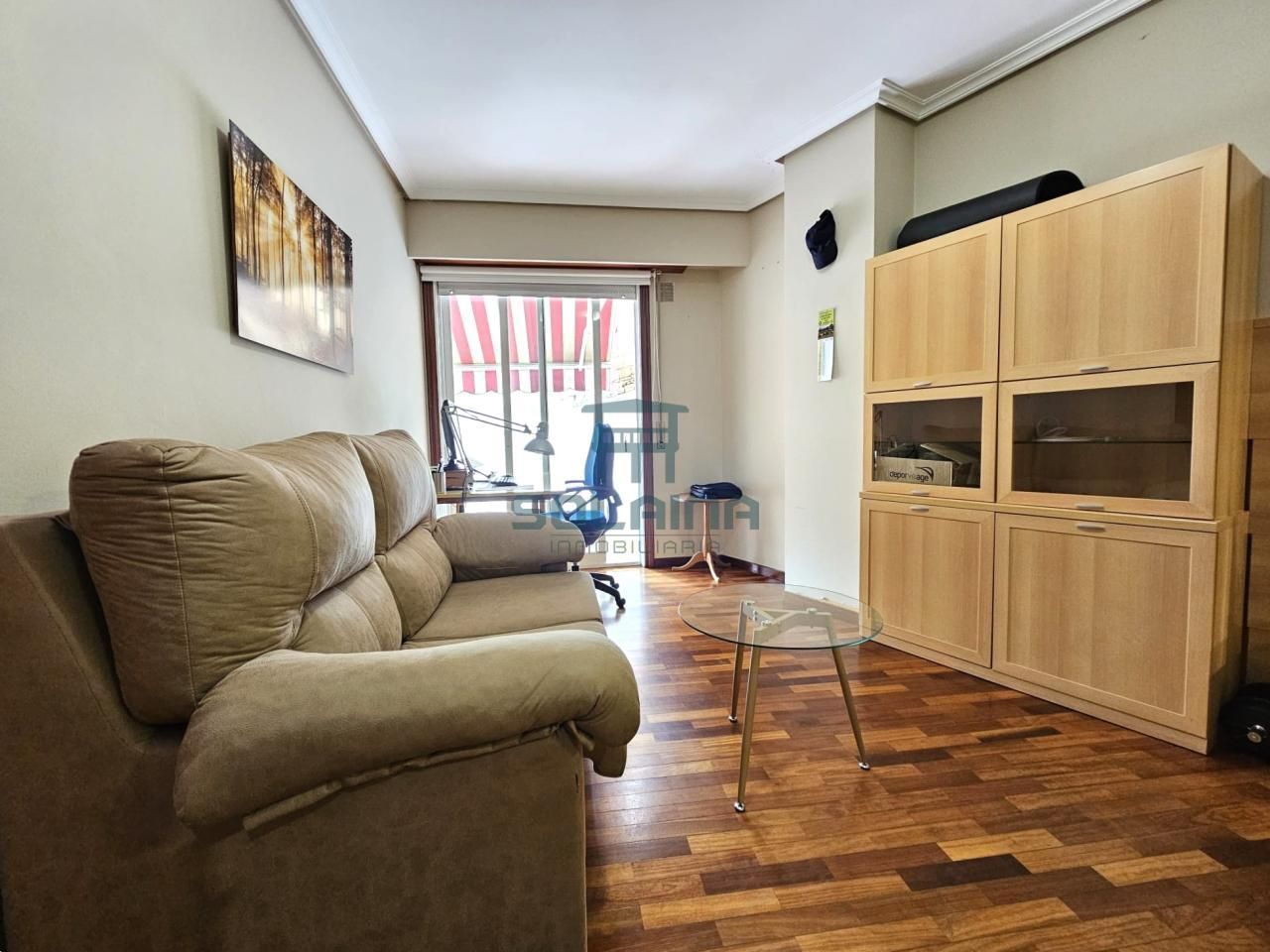 Living room of Study to rent in Ourense Capital   with Heating, Parquet flooring and Terrace