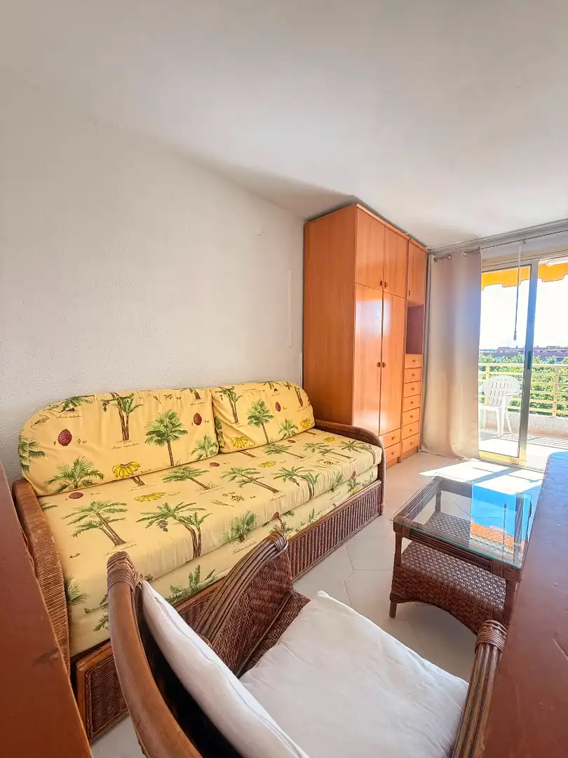 Apartment mit Pool zum Verkauf in Carrer de Berlín 11, imagen 2