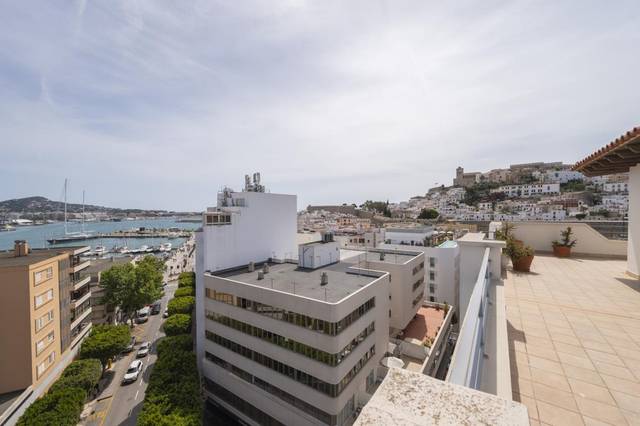 Ático en Venta en Avinguda de Bartomeu de Roselló en S'Eixample - Can Misses