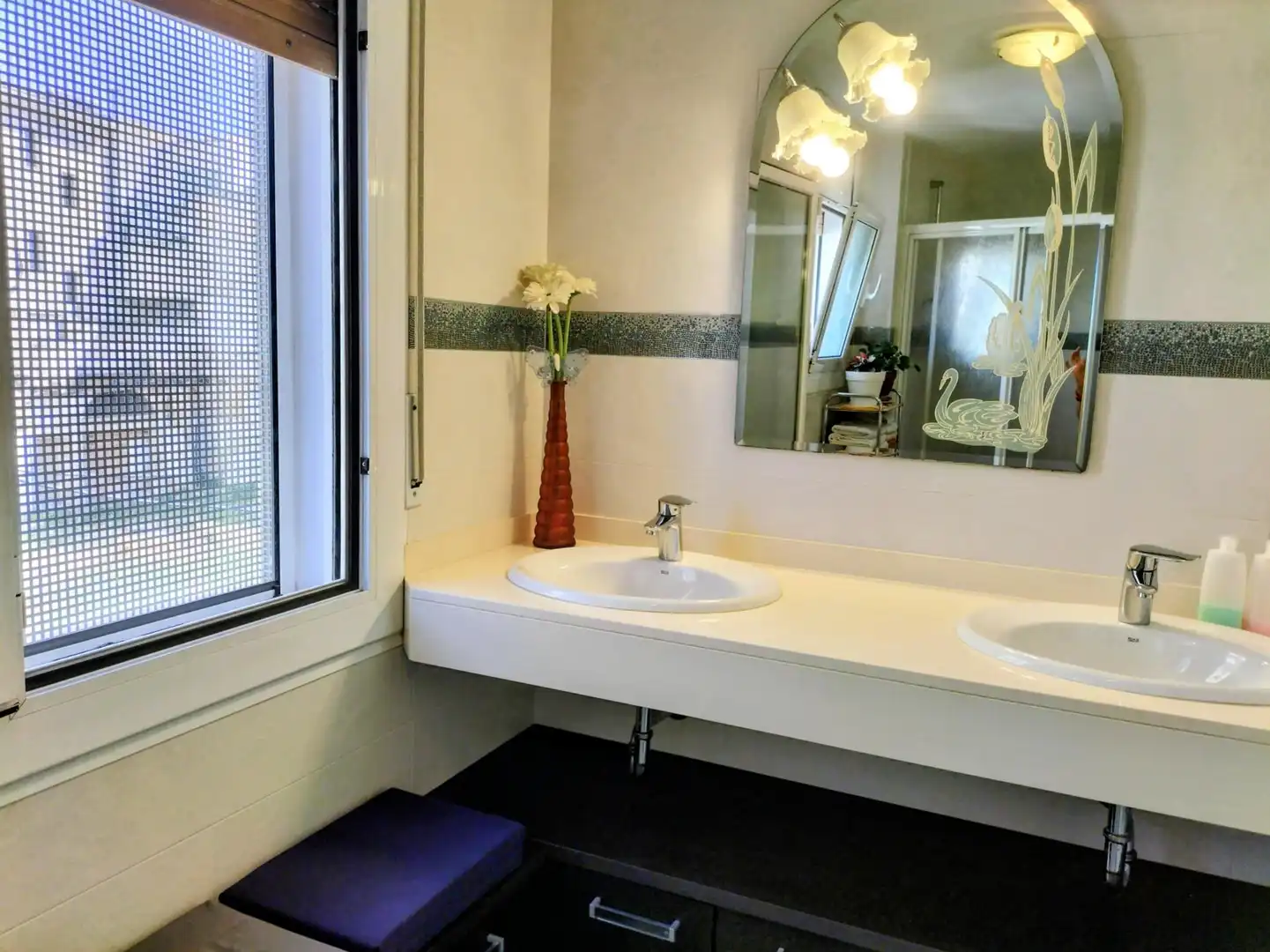 Bathroom of Apartments for sale in Vilanova i la Geltrú  with Heating, Terrace and Balcony