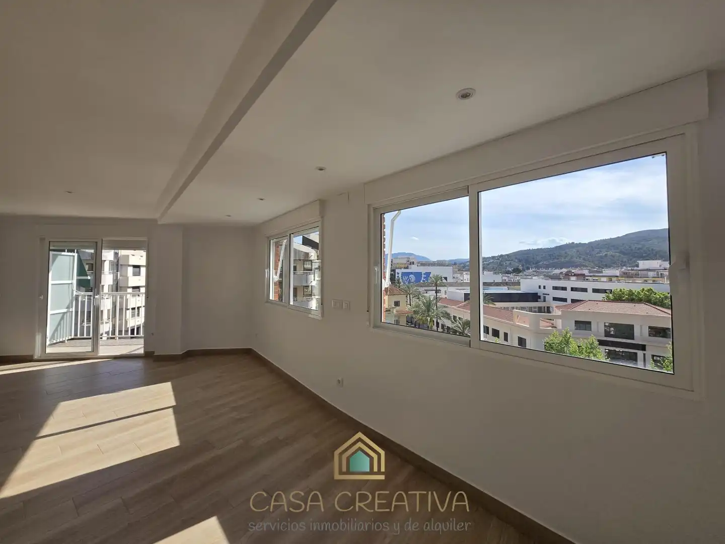 Sala d'estar de Pis de lloguer en Gandia amb Aire condicionat, Calefacció i Terrassa