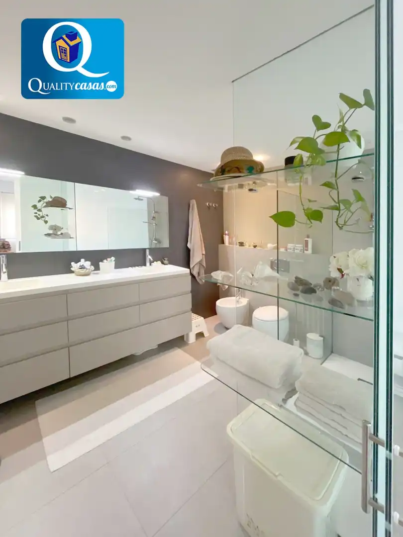 Bathroom of Detached homes for sale in Petrer  with Air Conditioner, Heating and Terrace