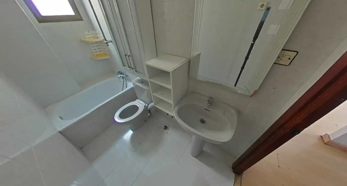 Baño de Piso en venta en Almería