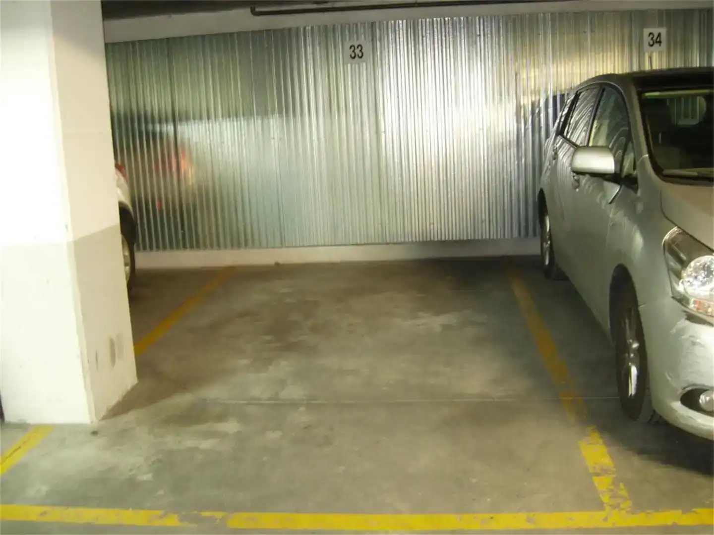 Parking of Garage for rent in Retiro