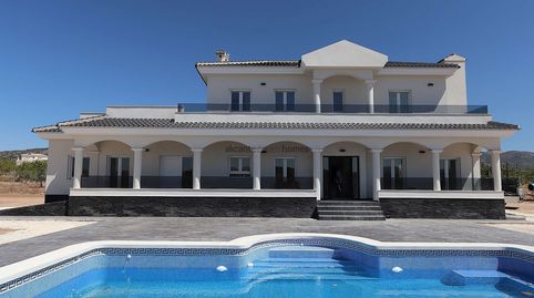 Foto 4 de Casa o chalet en venta en El Pinós / Pinoso, Alicante