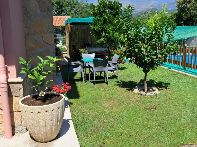 Xalet amb piscina en venda a Avenida de la Madre Maravillas 33, imagen 5