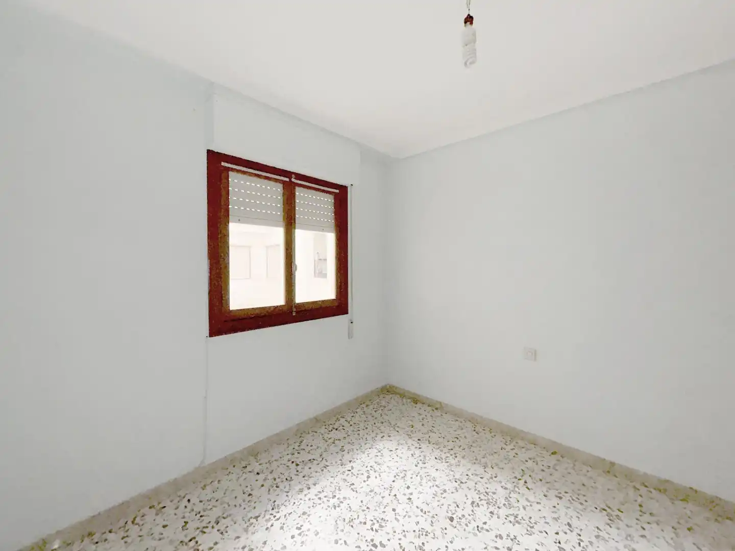 Habitación de Piso de alquiler en Novelda con Aire acondicionado, Terraza y Alarma