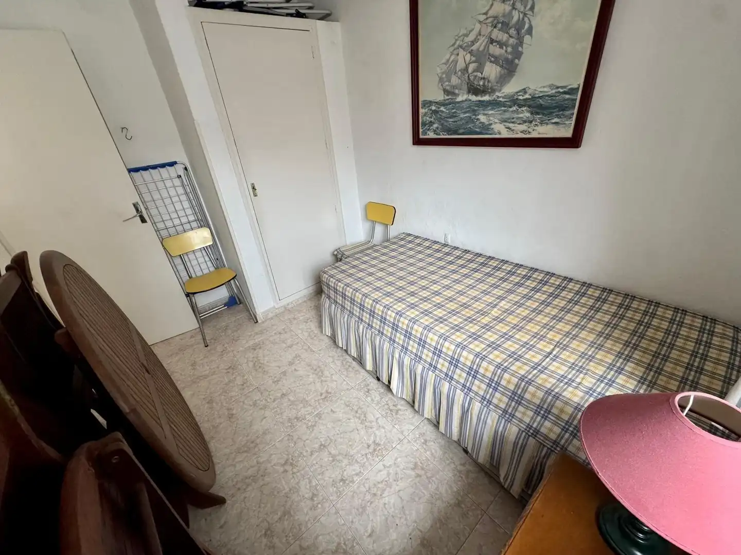 Habitación de Casa adosada en venta en Punta Umbría con Terraza, Amueblado y Balcón