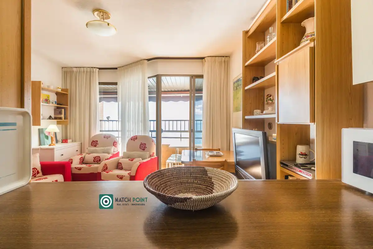 Living room of Flat for sale in Almuñécar  with Furnished