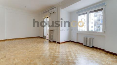 Photo 3 of Flat to rent in Doctor Esquerdo, Niño Jesús, Madrid