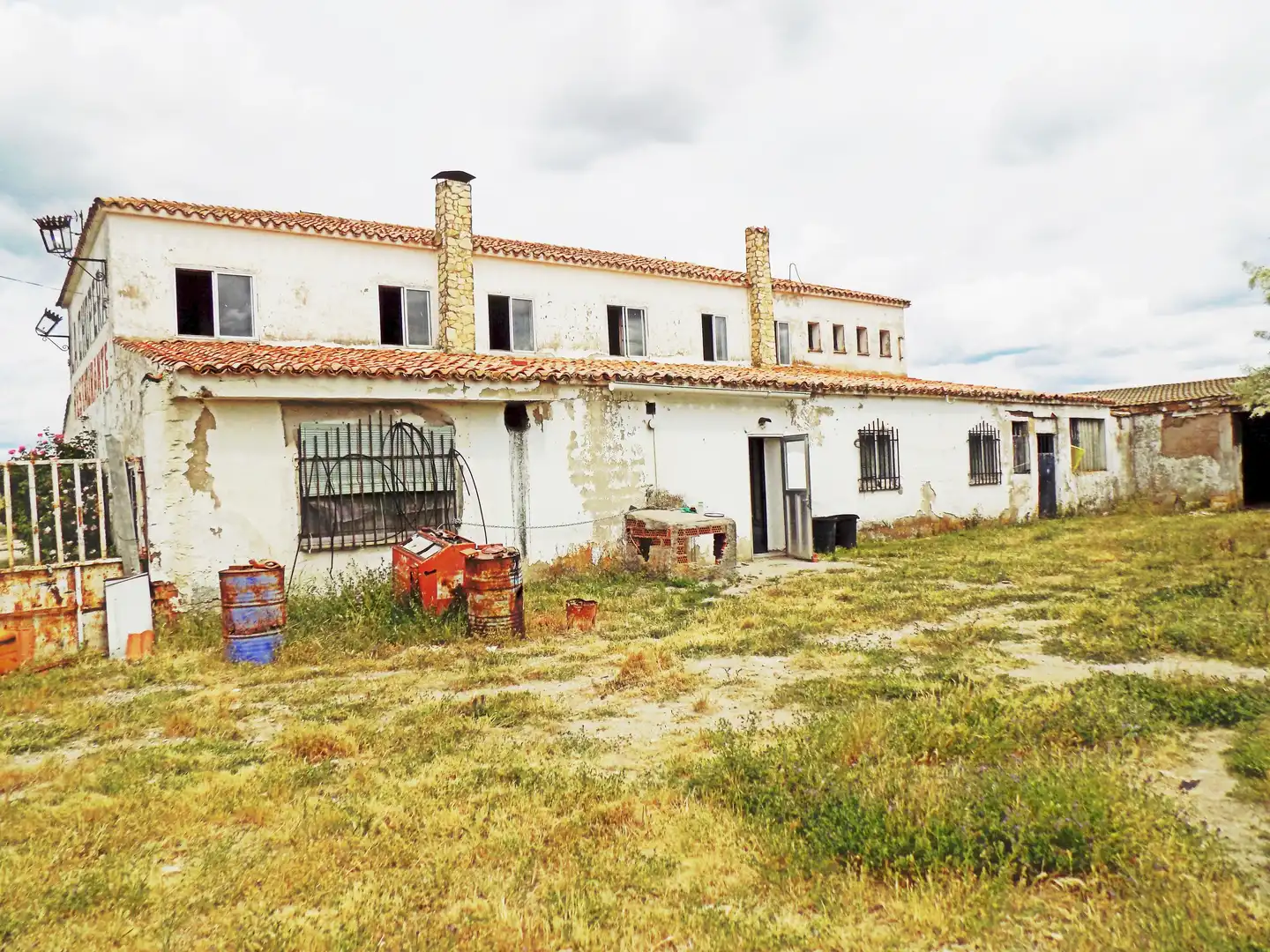 Vista exterior de Edificio en venta en Torremocha del Campo
