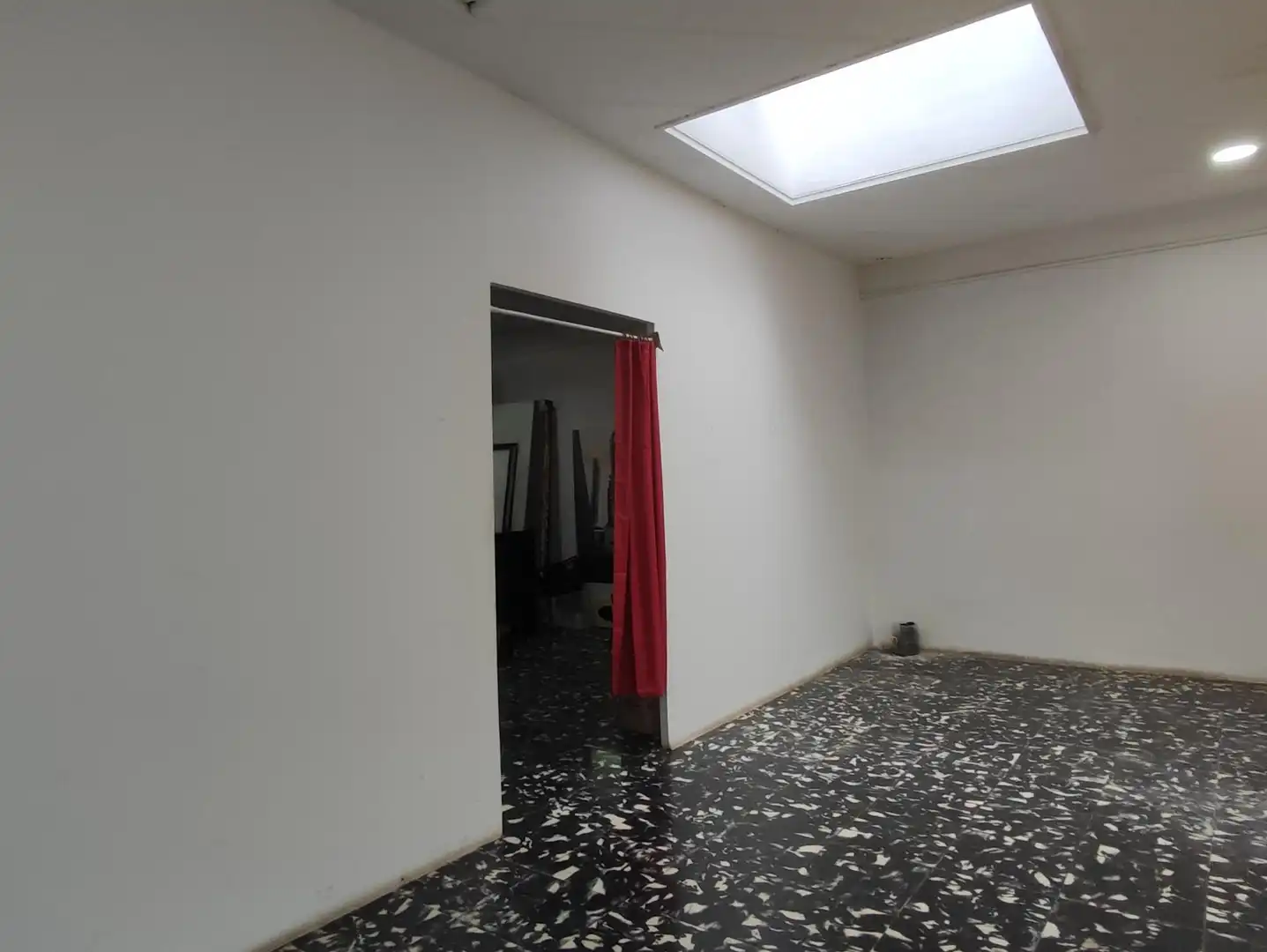 Commercial properties for rent in Creu de Barberà
