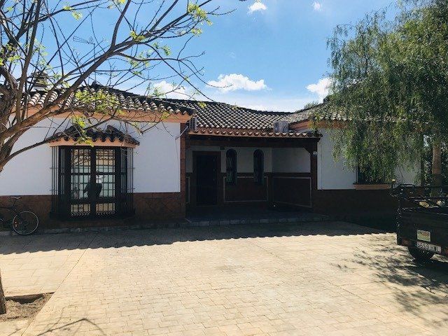 Vista exterior de Casa o chalet de alquiler en Chiclana de la Frontera con Calefacción, Jardín privado y Terraza