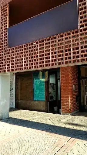 Local en traspaso en Valdebernardo - Valderribas