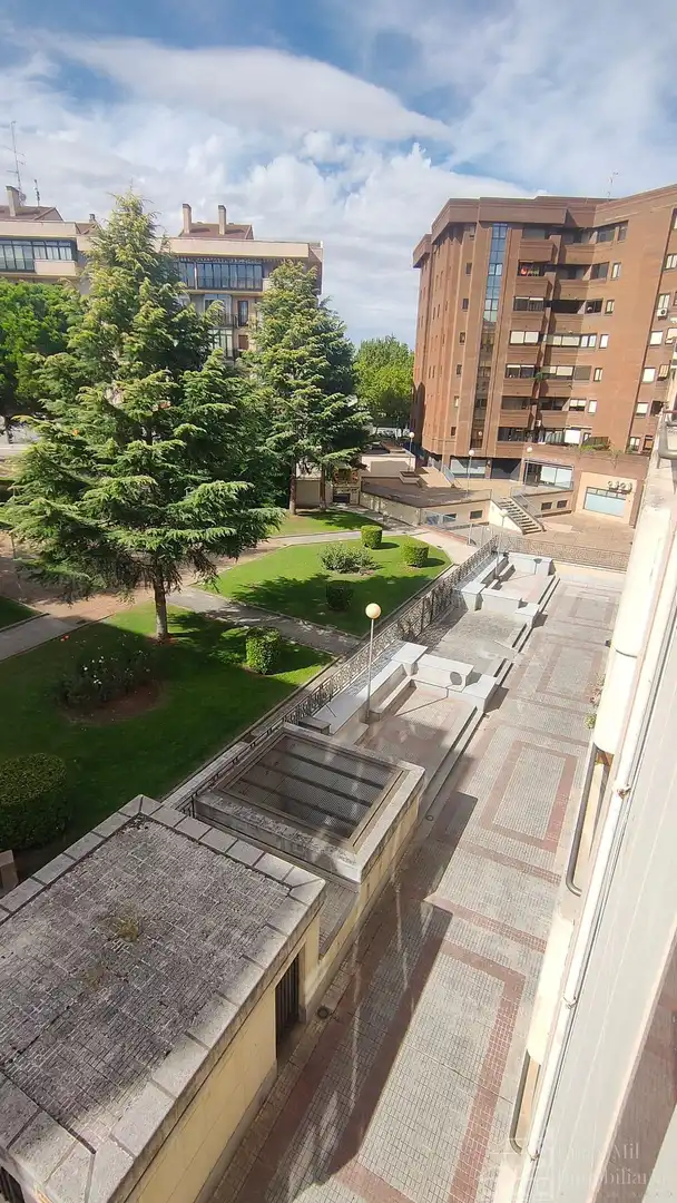 Exterior view of Flat for sale in Salamanca  with Terrace and Balcony