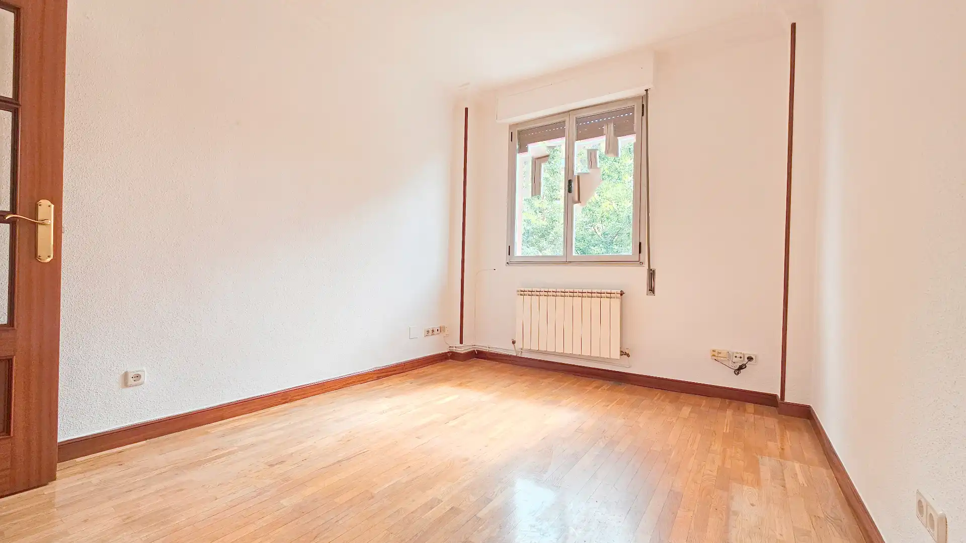 Habitación de Piso en venta en Vitoria - Gasteiz con Calefacción, Parquet y Trastero