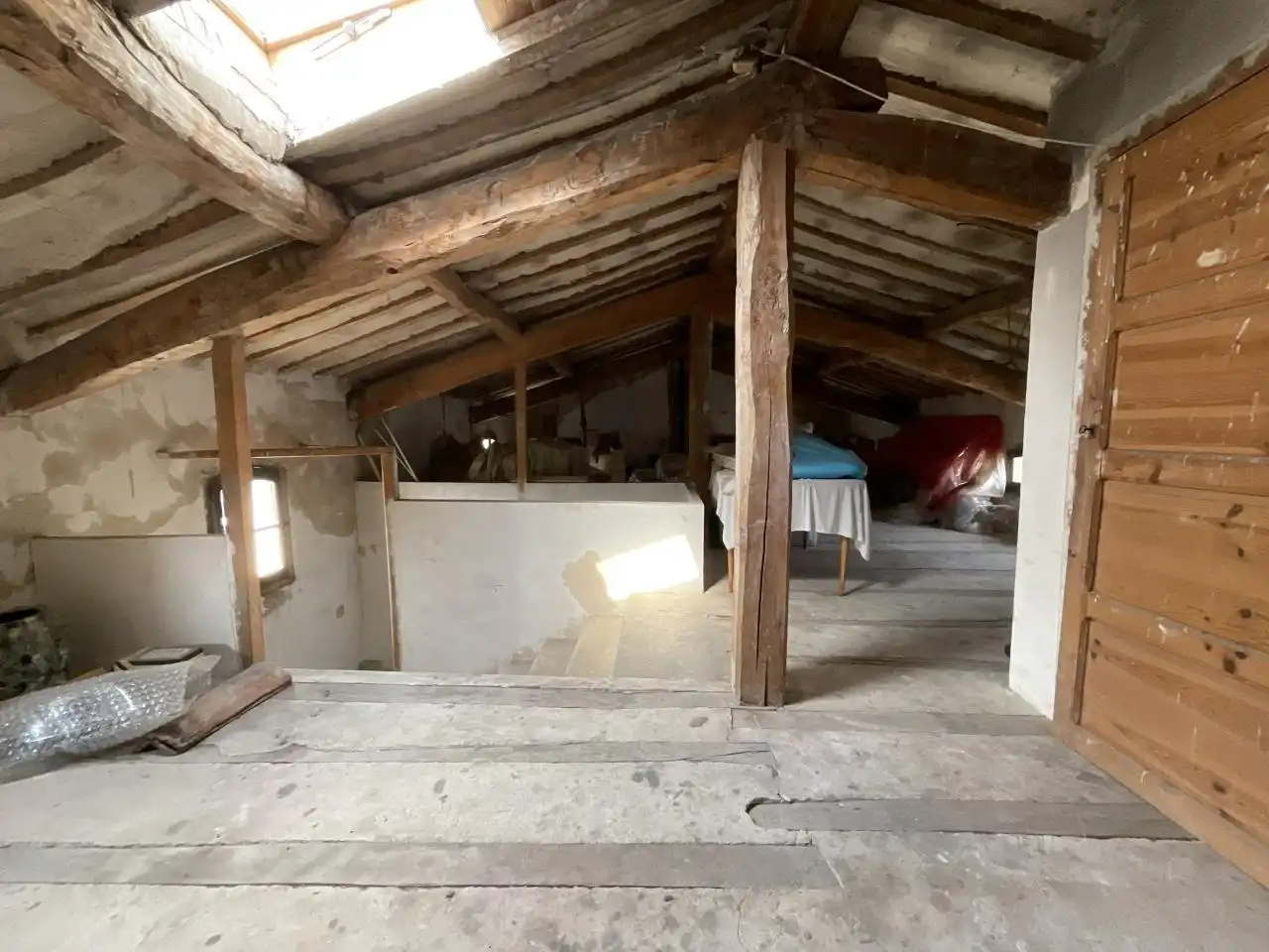 Houses for sale in Castildelgado  with Storage room and Furnished