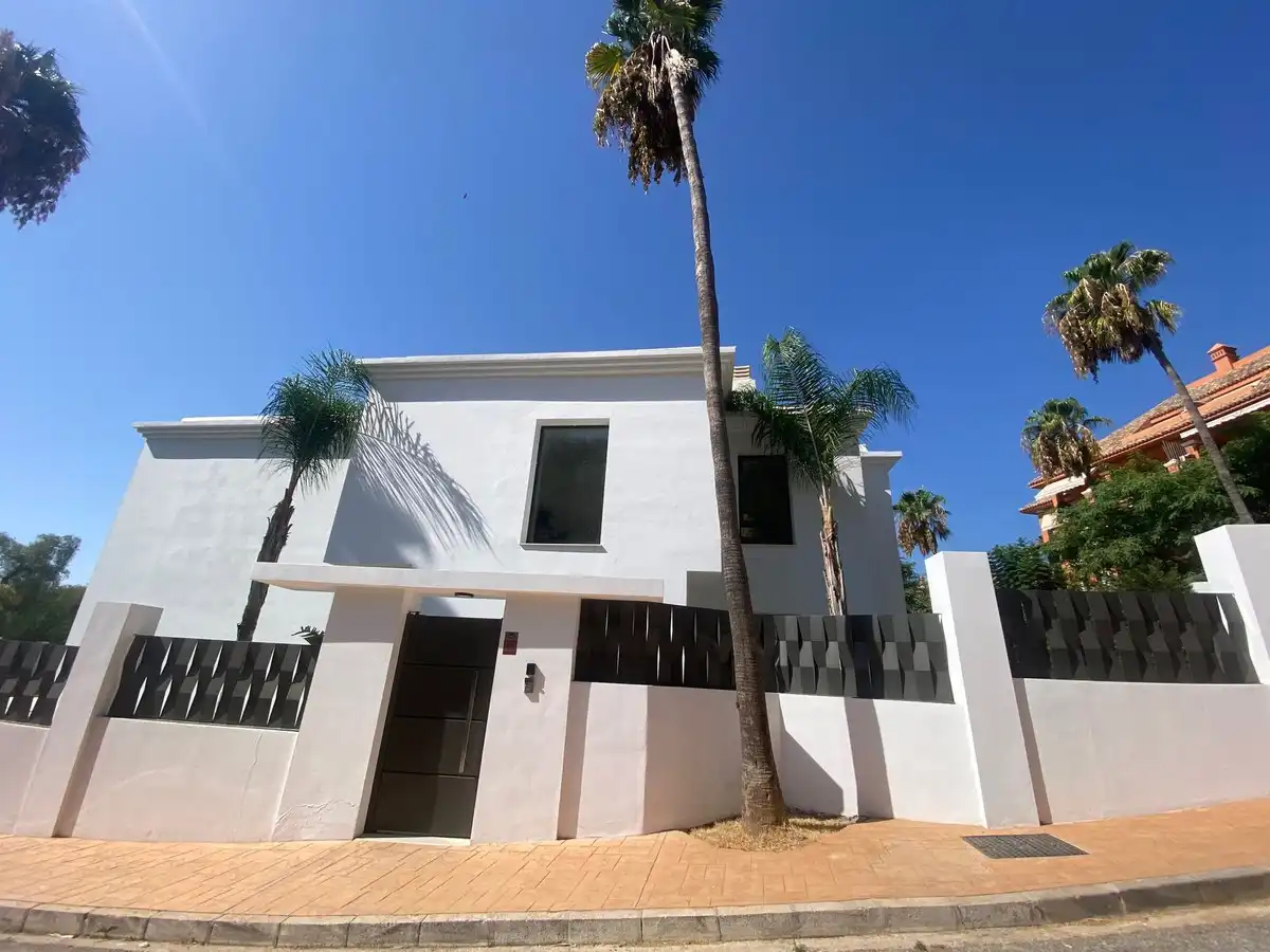 Villa mit Pool zum Verkauf in Calle Halcon Peregrino, imagen 5