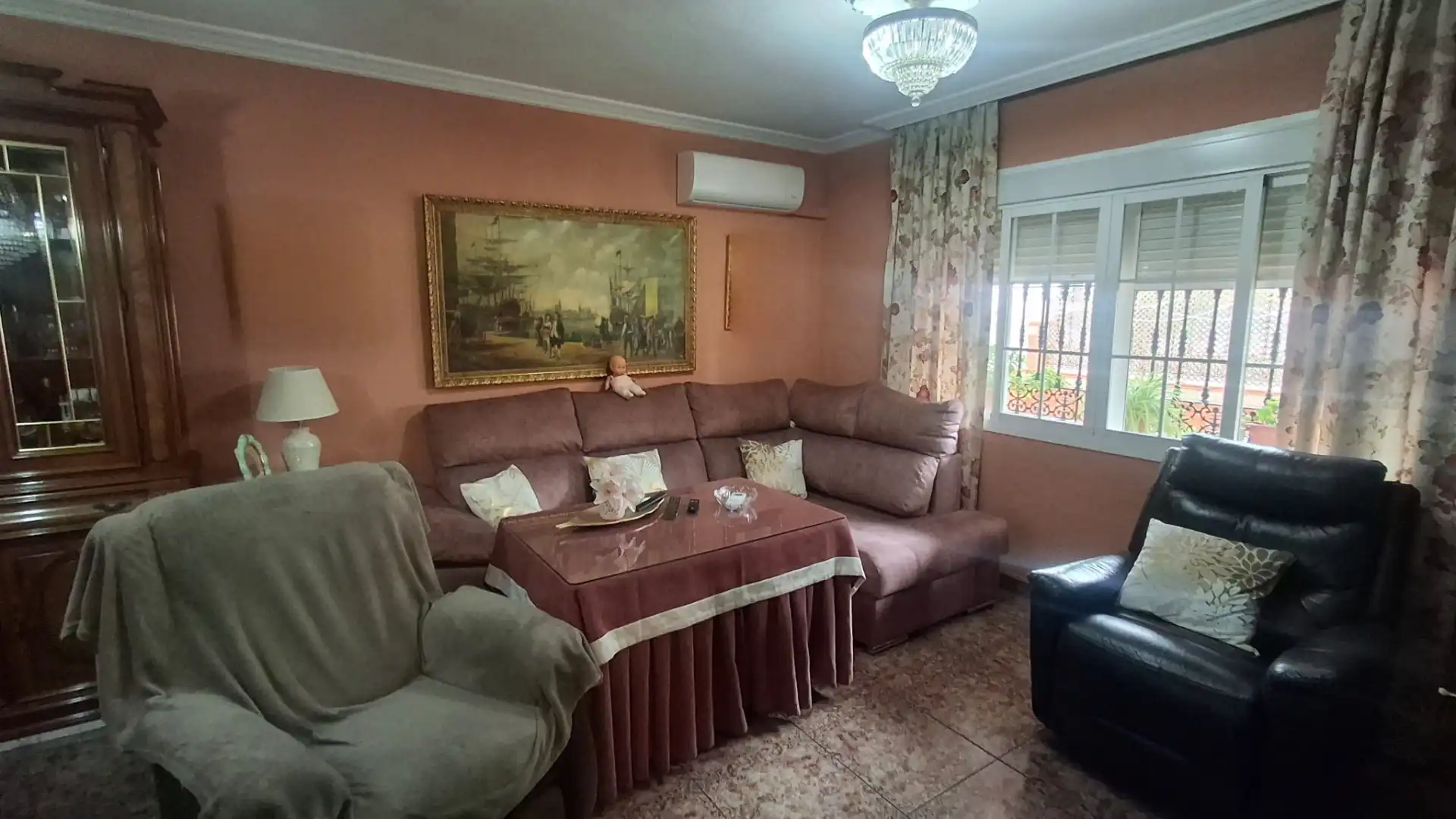 Living room of Detached homes for sale in Montequinto  with Air Conditioner, Private garden and Community pool