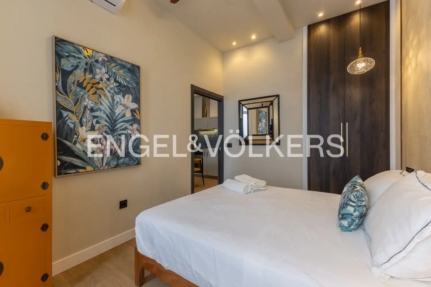 Bedroom of Flat for rent in Camins al Grau