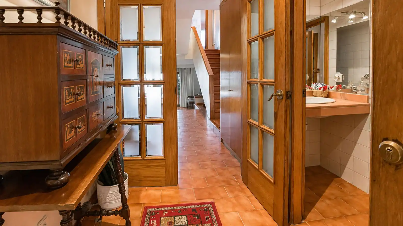 Einfamilien-Reihenhaus zum Verkauf in  Palma de Mallorca mit Klimaanlage, Heizung und Terrasse