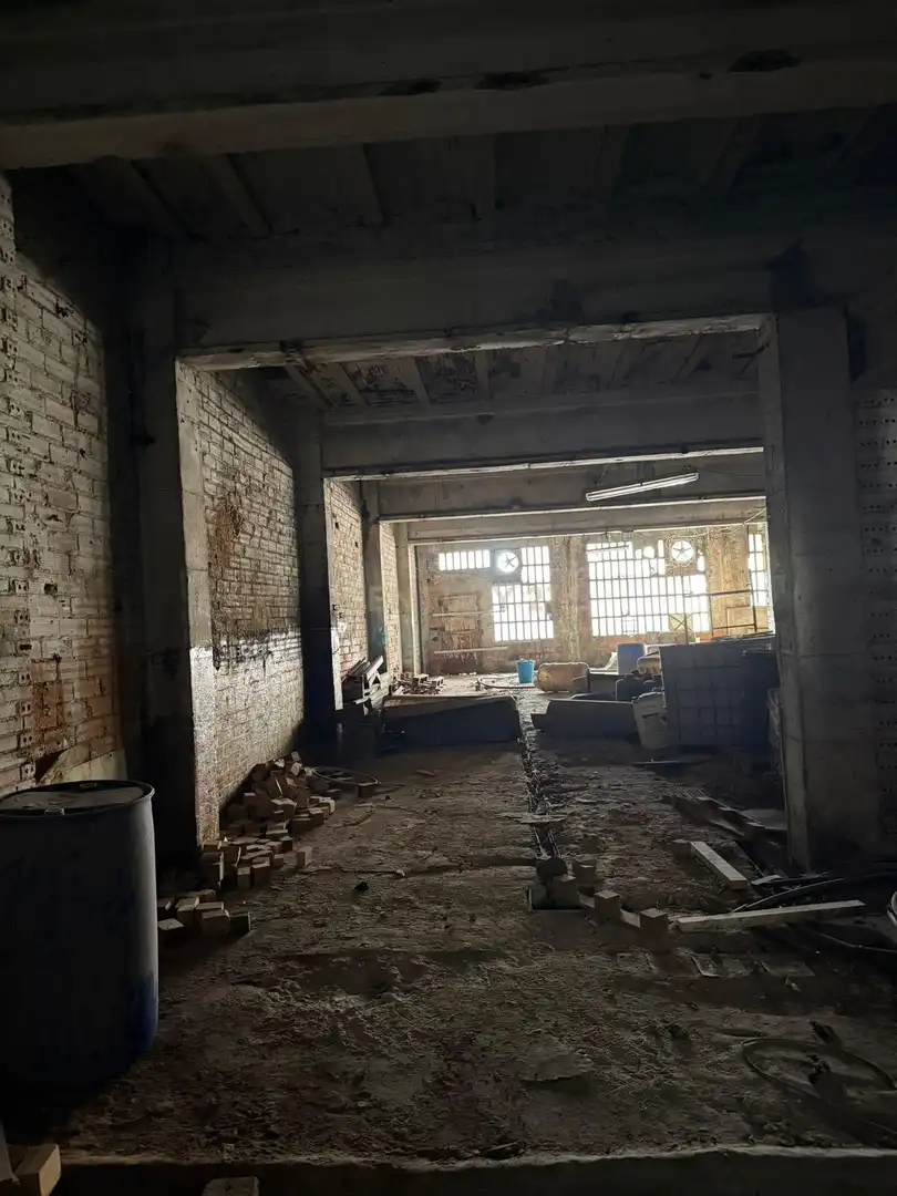 Industrial building with lift for sale in Zona Industrial, imagen 42