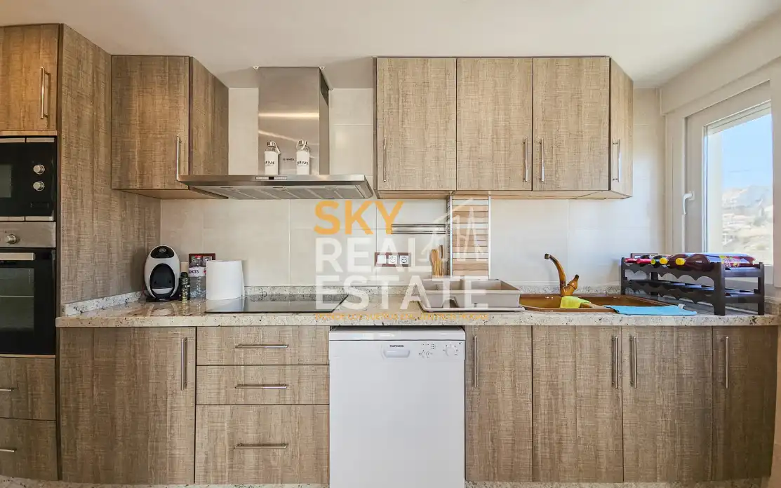 Cocina de Piso en venta en Cullera con Terraza, Piscina y Amueblado
