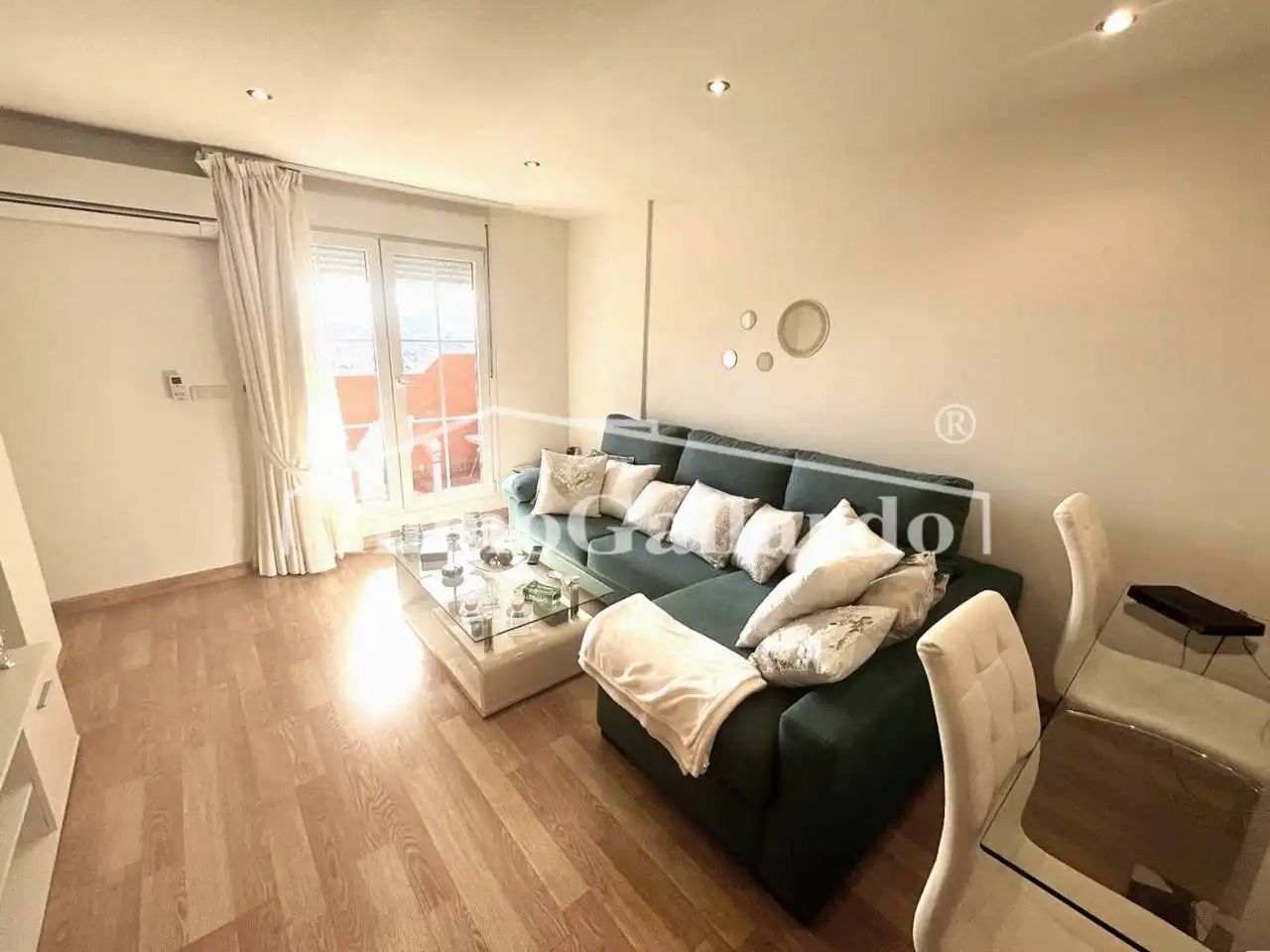Wohnzimmer von Wohnung zum Verkauf in Rincón de la Victoria mit Klimaanlage, Terrasse und Abstellraum
