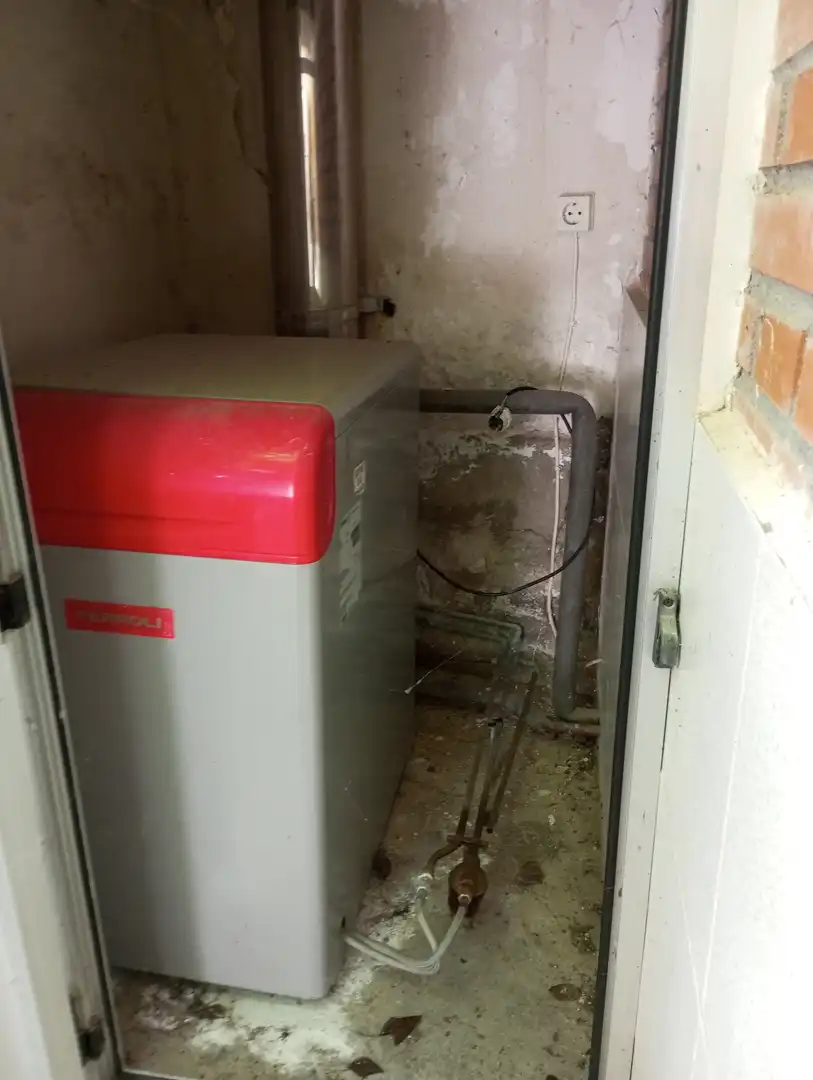 Casa o xalet en venda en Mazuecos amb Calefacció i Moblat