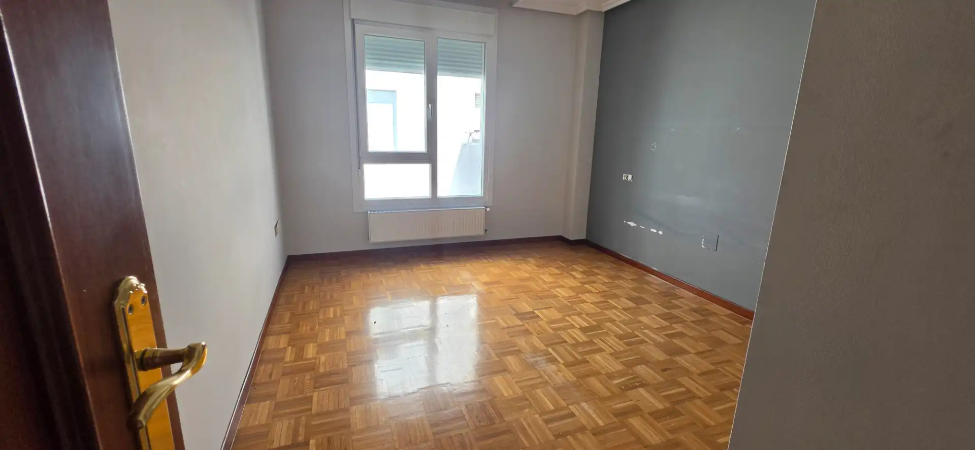 Bedroom of Flat for sale in San Martín del Rey Aurelio  with Heating and Terrace
