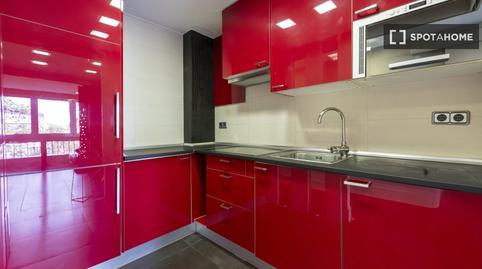 Foto 5 de Apartament per a compartir a Castillejos - Cuzco,  Madrid Capital