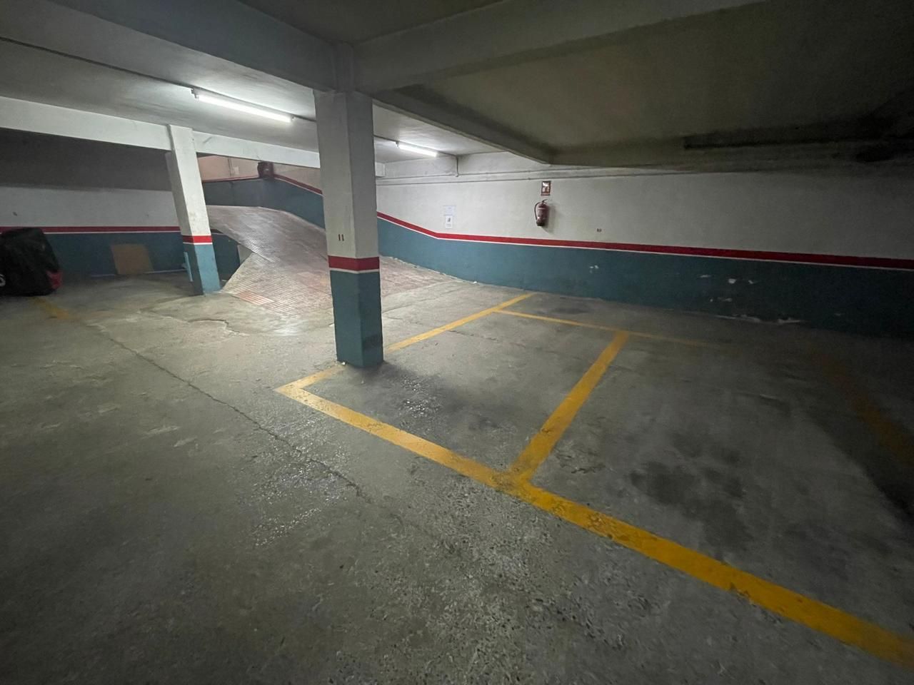 Garage for sale in Carrer de Bernat Metge, Col.legis Nous