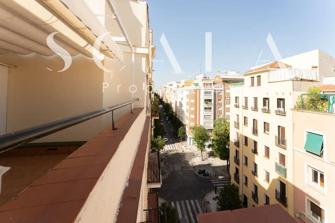 Ático de alquiler en Fernan Gonzalez, Ibiza de Madrid