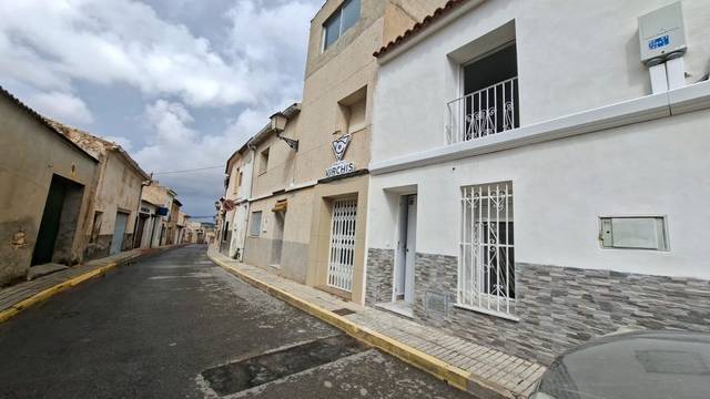 Casa-chalet en Venta en Calle CASAS DE COSTA, 10 en El Pinós / Pinoso