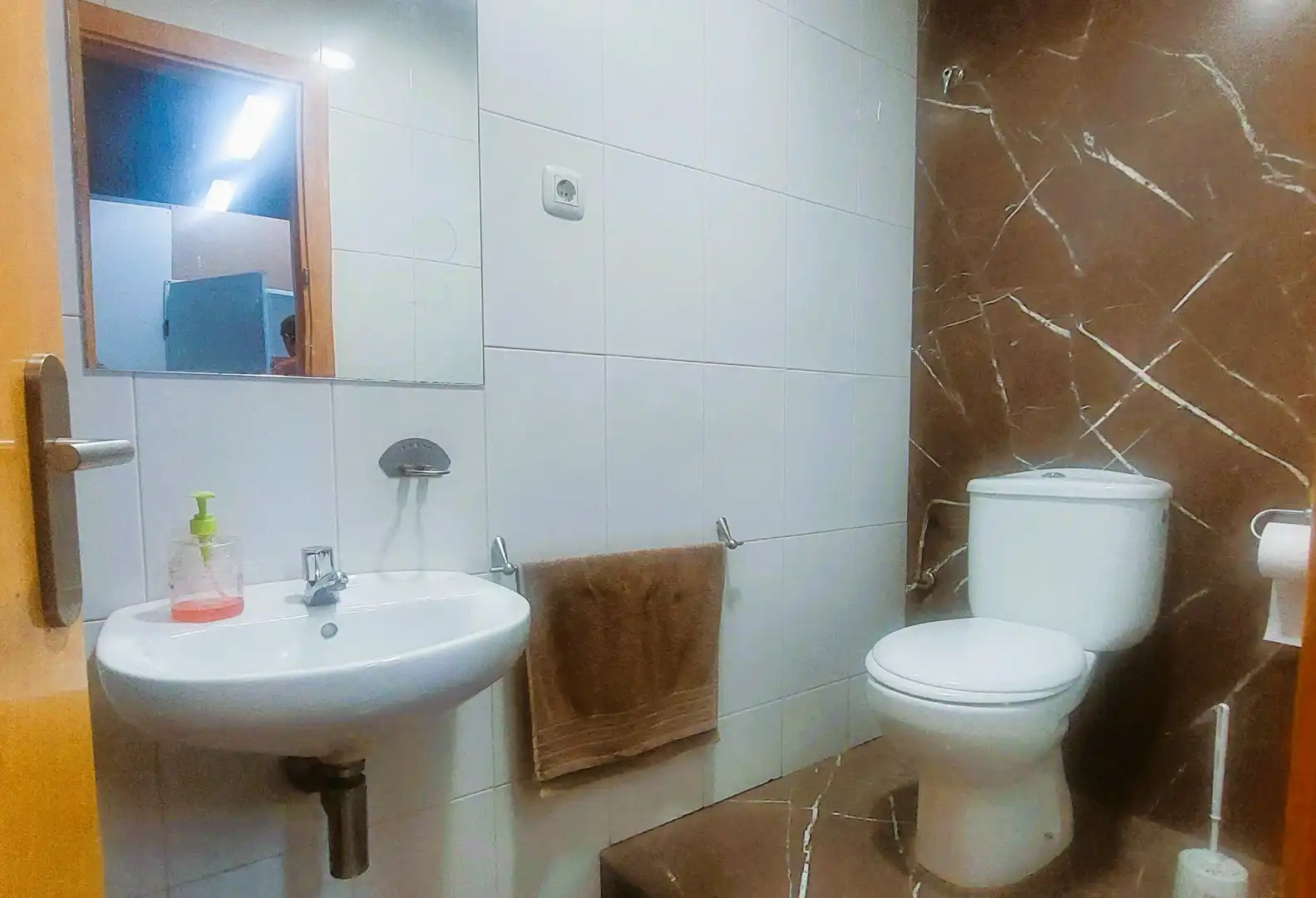 Business premises for sale in Avinguda d'Ègara, imagen 9