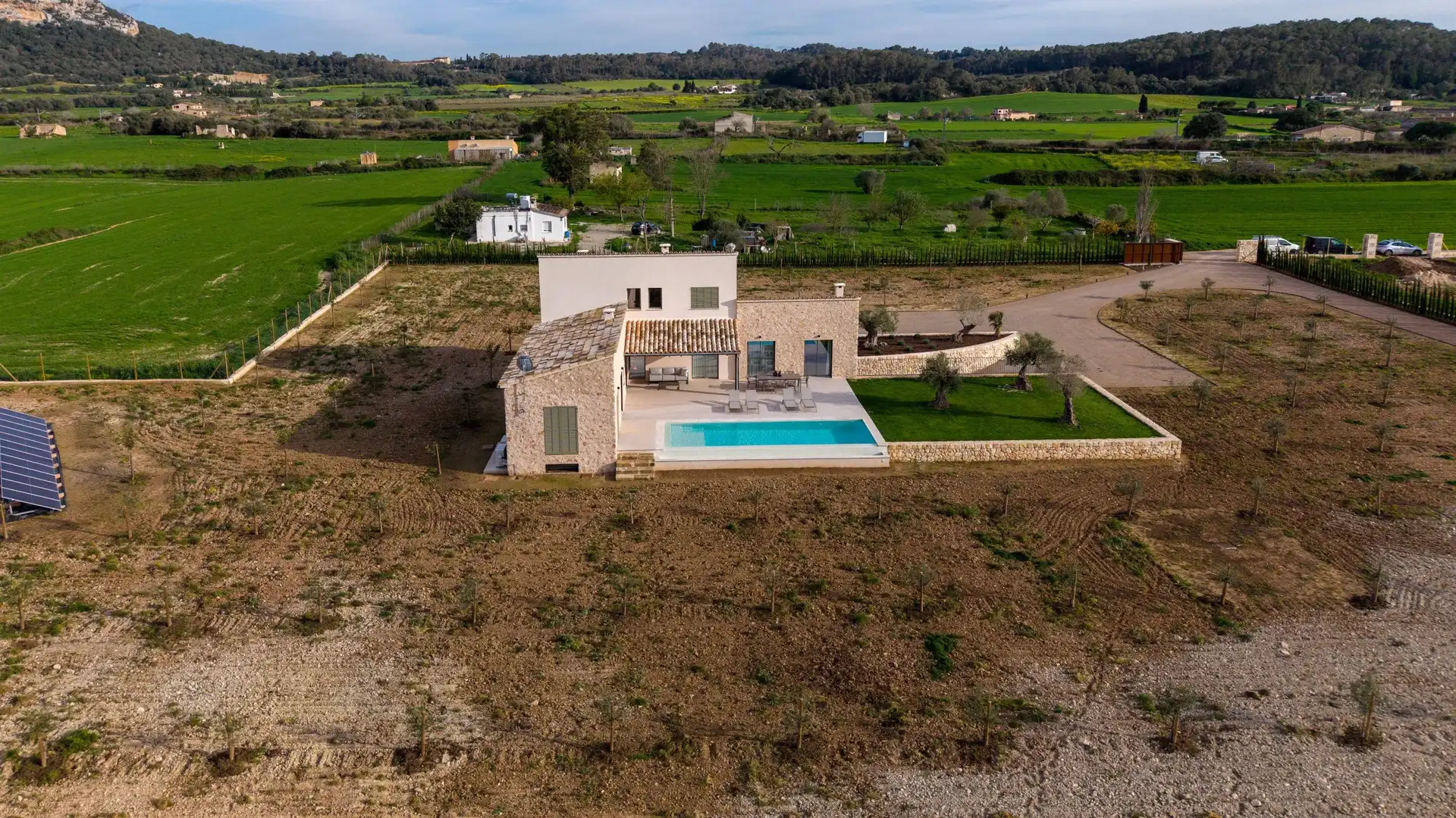 Vista exterior de Finca rústica en venda en Sineu amb Aire condicionat, Calefacció i Terrassa