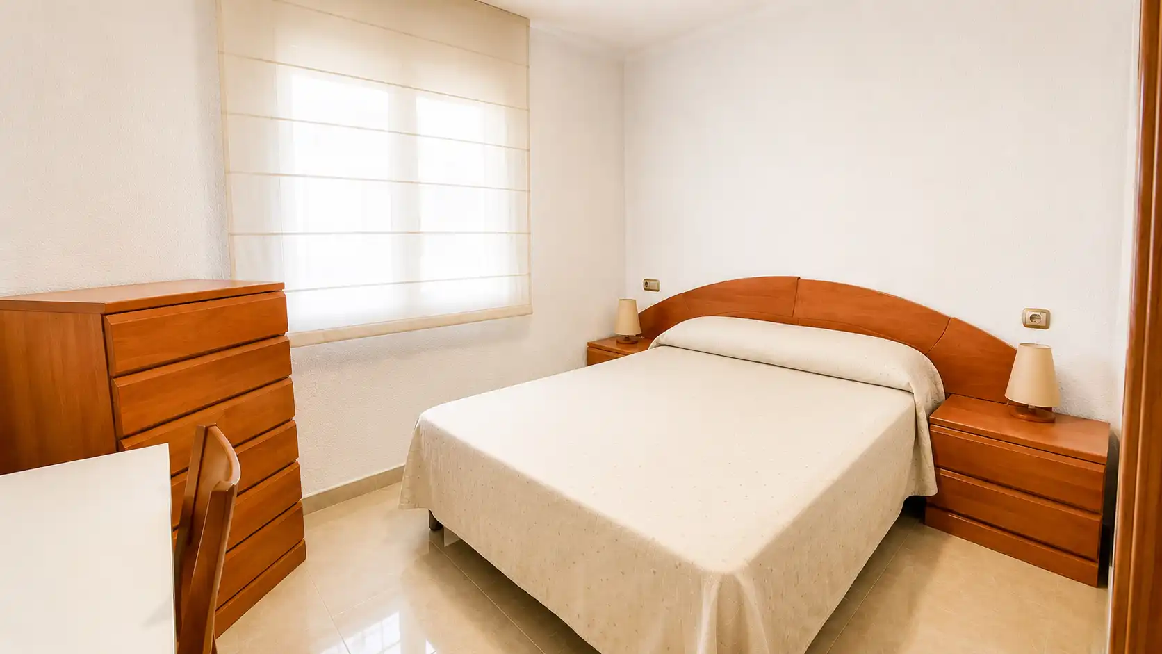Habitación de Piso en venta en Cerdanyola del Vallès con Aire acondicionado, Trastero y Horno