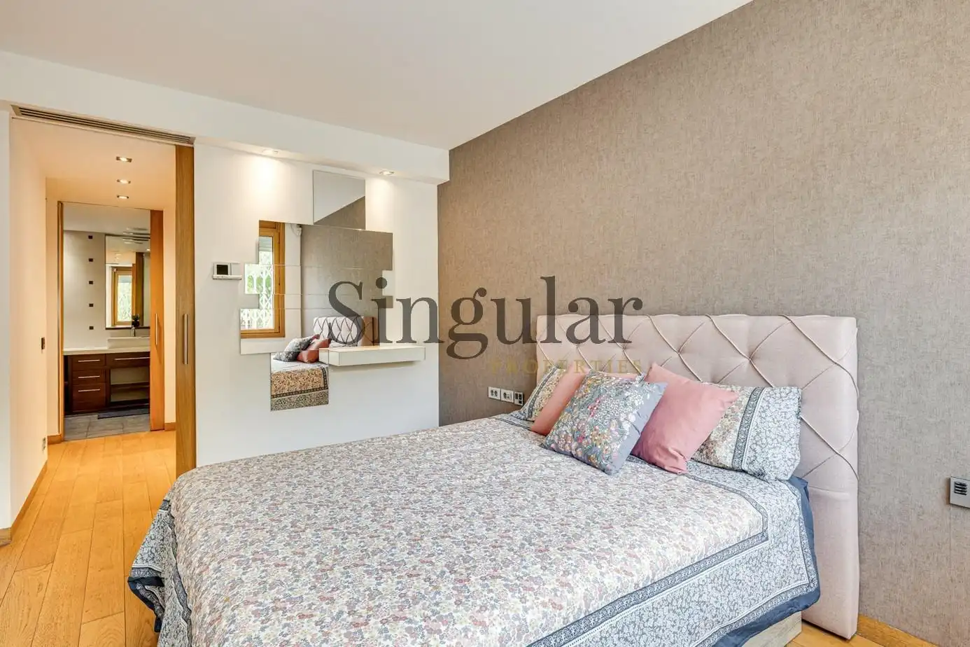 Habitación de Piso en venta en Barcelona con Aire acondicionado, Calefacción y Terraza