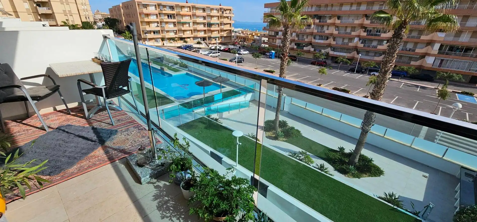 Piscina de Apartamento en venta en Guardamar del Segura con Aire acondicionado, Terraza y Trastero