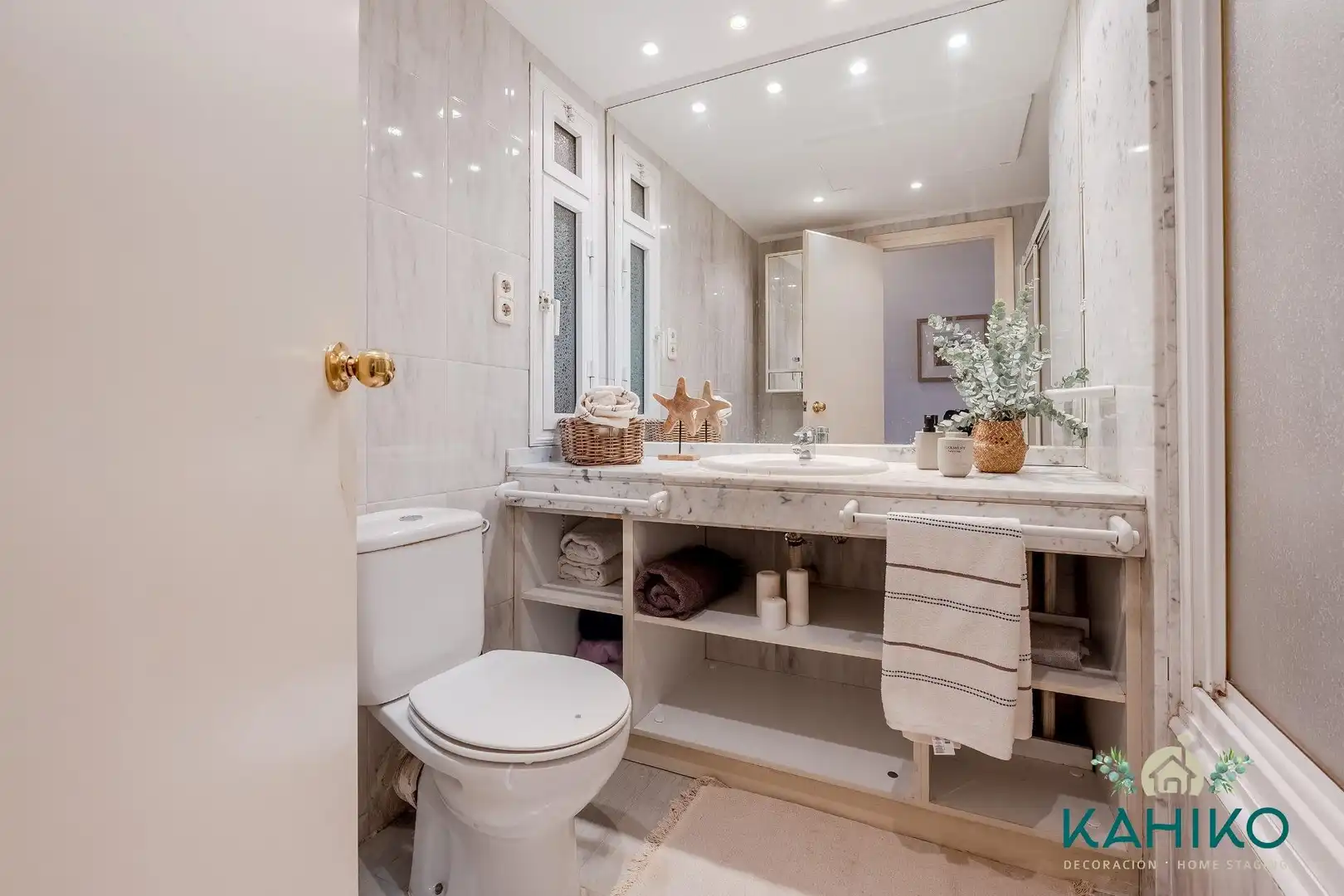 Bathroom of Flat for sale in Barcelona  with Air Conditioner, Heating and Terrace