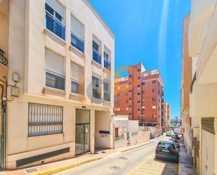 Vista exterior de Àtic en venda en Garrucha amb Terrassa