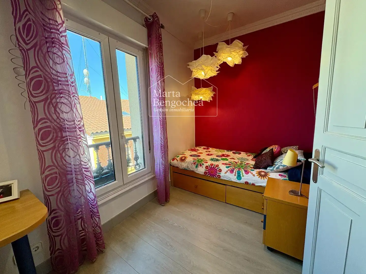 Bedroom of Attic for sale in Vitoria - Gasteiz  with Heating and Furnished